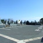 駐車場／市内を一望できる駐車場。34台収納。晴れた日には八重山、吉田、霧島まで見渡せます。